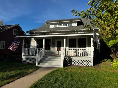 321 Main St S