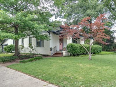 573 S McLean Blvd
