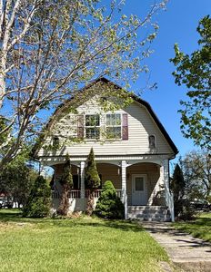 217 E Vermillion St