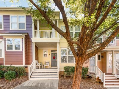 460 Heritage Village Ln