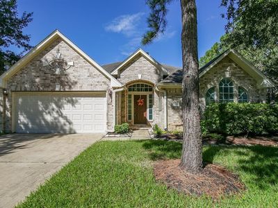 20502 Pioneer Bend Ct