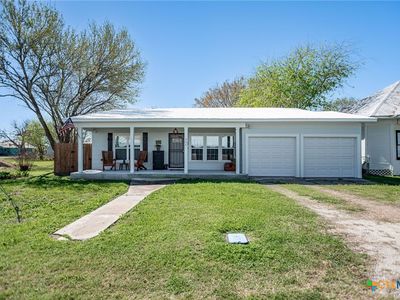 305 W Dallas Ave