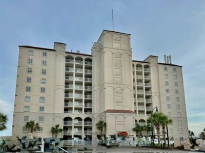 2151 Bridge View Ct. Unit 2-501