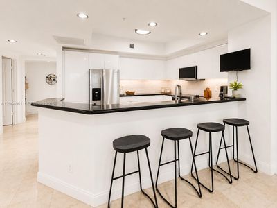 Property at 14951 Royal Oaks Ln APT 1501, North Miami, FL