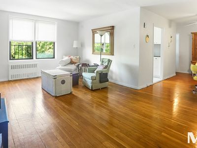 488 Ocean Pkwy APT 3B