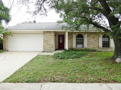 4406 Kinloch Dr