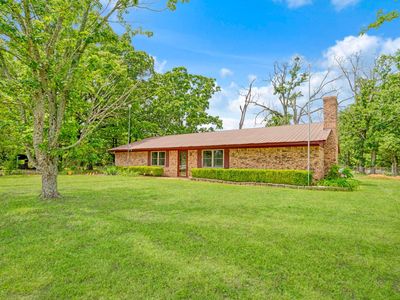 9157 Highway 271 N