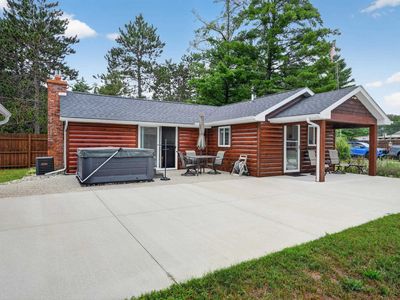9912 Avondale Ct