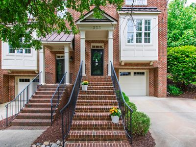 333 Allister Dr