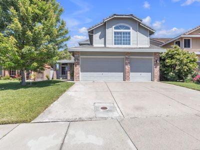 3923 Garmisch Ct