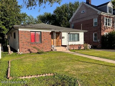 1603 Wyoming Ave