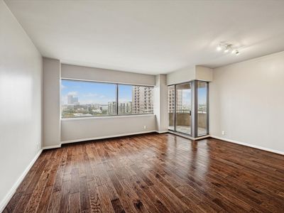 5000 Montrose Blvd Unit 10B