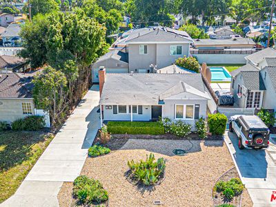 5914 Satsuma Ave