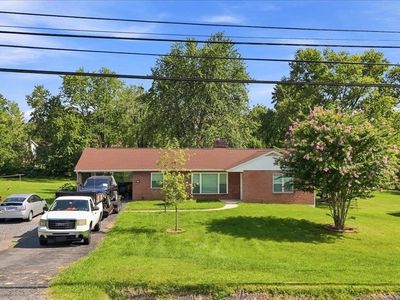 82 Pleasant Hill Rd