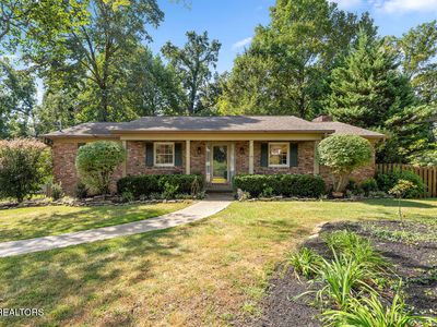 929 Corning Rd
