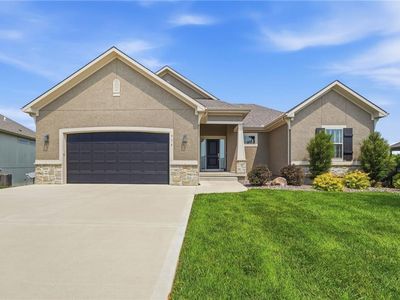 914 Churchill Cir
