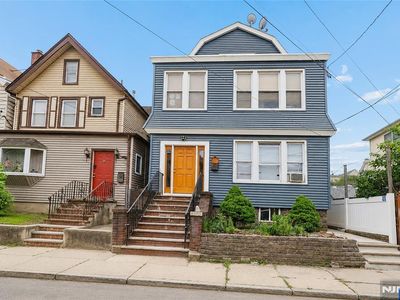 605 Central Ave