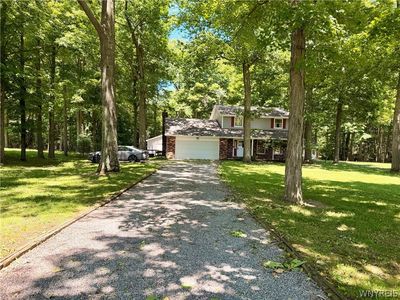 2776 Madonna Dr