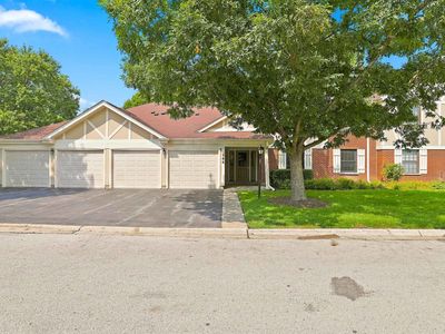586 Williamsburg Ct APT A1