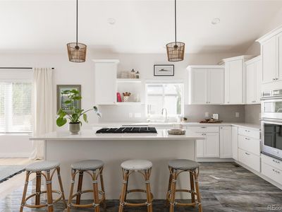 8652 W 49th Place