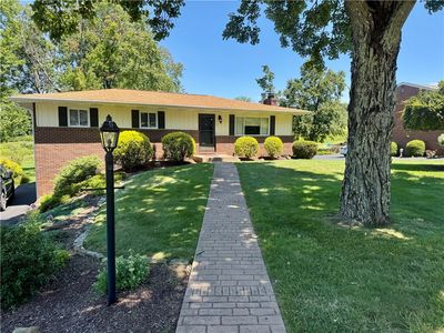 135 Hampton Ct