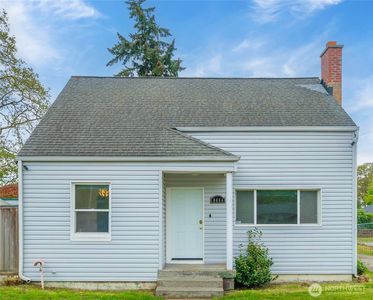 9664 Bridgeport Way SW