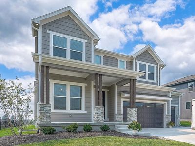 1607 SW Arbormist Dr