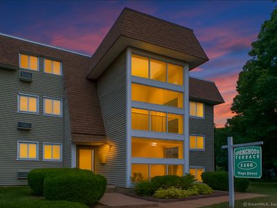 1166 Hope Street APT 4