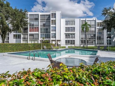6923 Cypress Rd APT C12