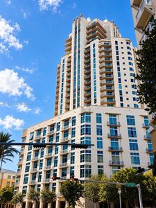 9055 SW 73rd Ct APT 2402