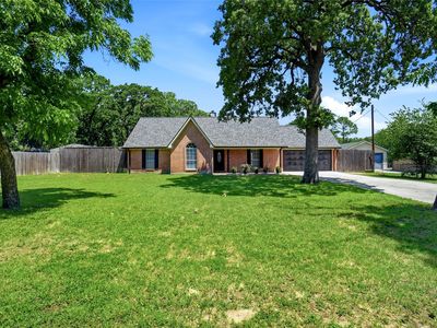 Property at 7150 Allyn Dr, Azle, TX
