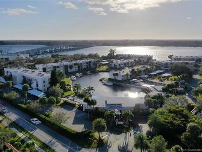 1950 SW Palm City Rd APT 7203