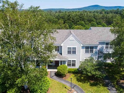Property at 105 Southfield Lane, Peterborough, NH
