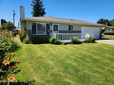 402 S 69th Ave