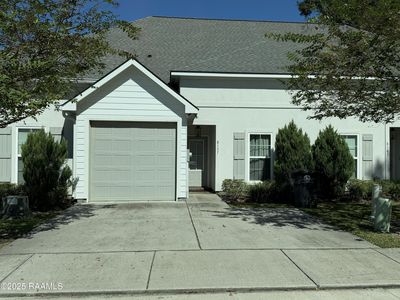 8157 Village Lake Ave