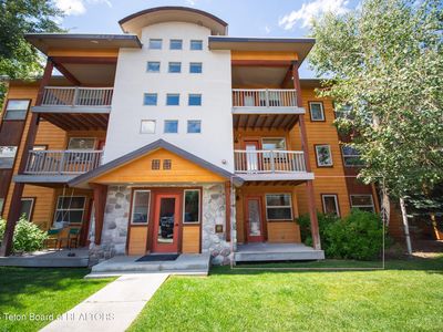 7552 Mountain Laurel Dr APT C3