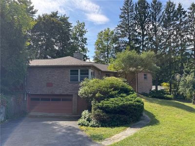 103 White Park Rd