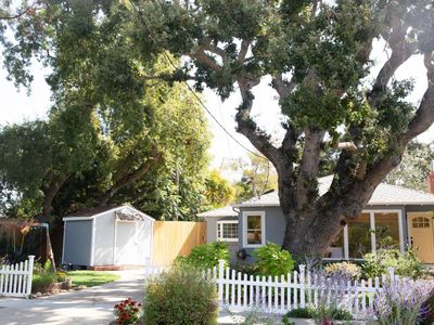 3751 Bay Rd