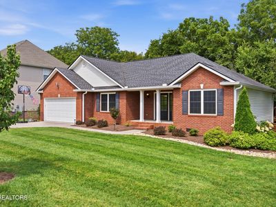 5223 Trumpet Vine Ln
