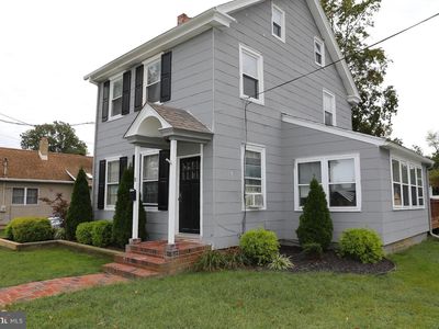 18 Church St