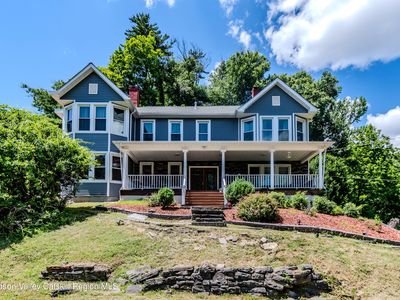 1135 Creek Locks Road
