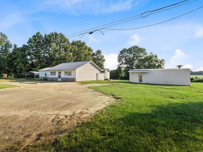4672 Highway 77