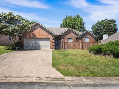 130 Fontainbleau Dr