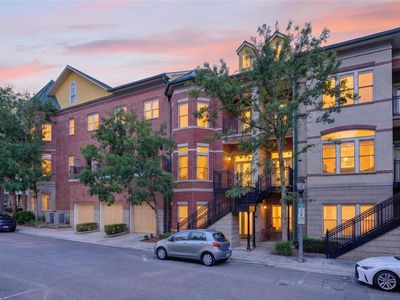 125 NE 4th St #38