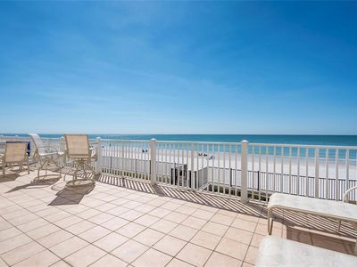 16750 Gulf Blvd APT 214