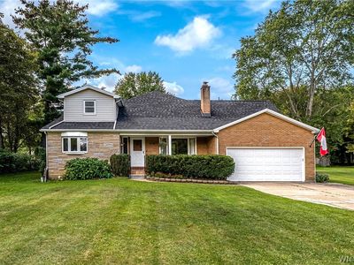 6438 Engel Dr