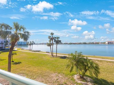8020 Sailboat Key Blvd S APT 101