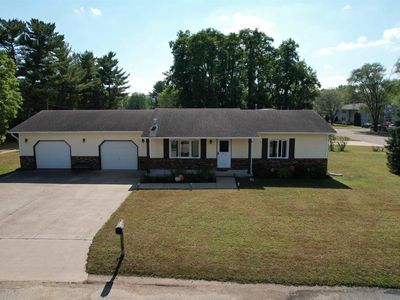 325 West Pine Street