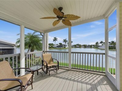 1055 Diamond Lake CIR