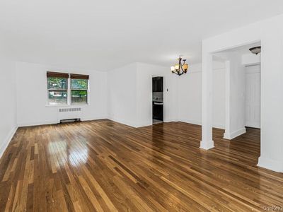 144 Ravine Avenue #2C